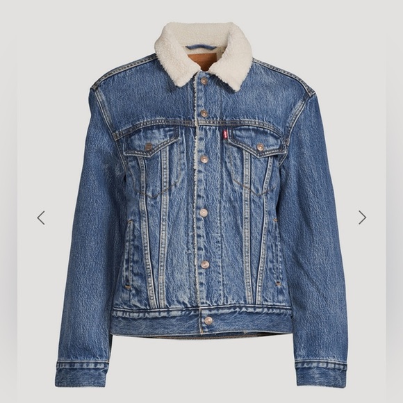 Levi's Ex-Boyfriend Sherpa Trucker Denim Jacket in Addicted To Love, size small - Picture 9 of 11